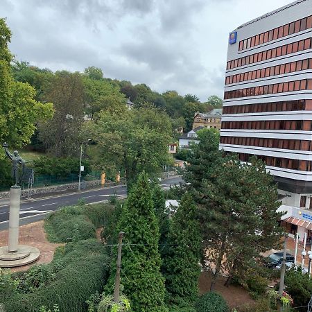 Ústí nad Labem Apartman Centrum 301 מראה חיצוני תמונה
